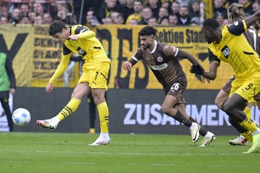 GOSTI 5/5 Nastavlja se Majncov san, Dortmund siguran