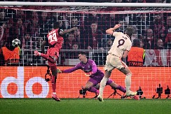 TO JE TA MAGIJA LIGE ŠAMPIONA PSŽ na najgori način kažnjen za silne promašaje, Bajern uništio Bajer, Barsa do pobede i sa igračem manje u paklu Lisabona