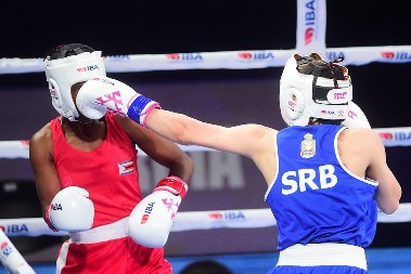 Srbija krenula u pobednički niz na Svetskom prvenstvu u boksu za žene u Nišu