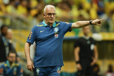 BRAZILCIMA JE PREKIPELO Debakl od Argentine selektoru došao glave, kreće potera za naslednikom