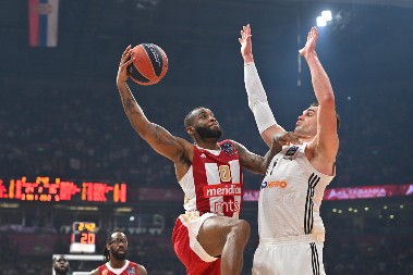 NAJGORI MOGUĆI SCENARIO ZA VEČITE RIVALE Evo kako mogu da ispadnu Zvezda i Partizan