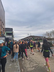 ZAVRŠNE PRIPREME ZA SPEKTAKL Na Adi Ciganliji tradicionalni javni trening pred Beogradski maraton (VIDEO)