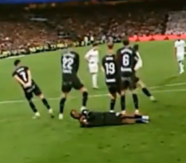 DRAMA U ŠPANIJI Navijači optužili bivšeg reprezentativca Srbije da je namestio meč sa Realom