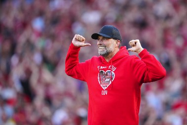 OPASNO SE KUVA Klop preuzima Real?