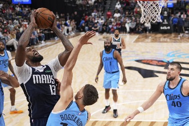 ČETVRTI TRIJUMF U NIZU Bogdanović i Klipersi razbili Dalas