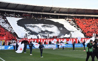 PONOVO PECKAJU "GROBARE" "Delije" uz čuvenu hit pesmu pozvale na "večiti" derbi (VIDEO)