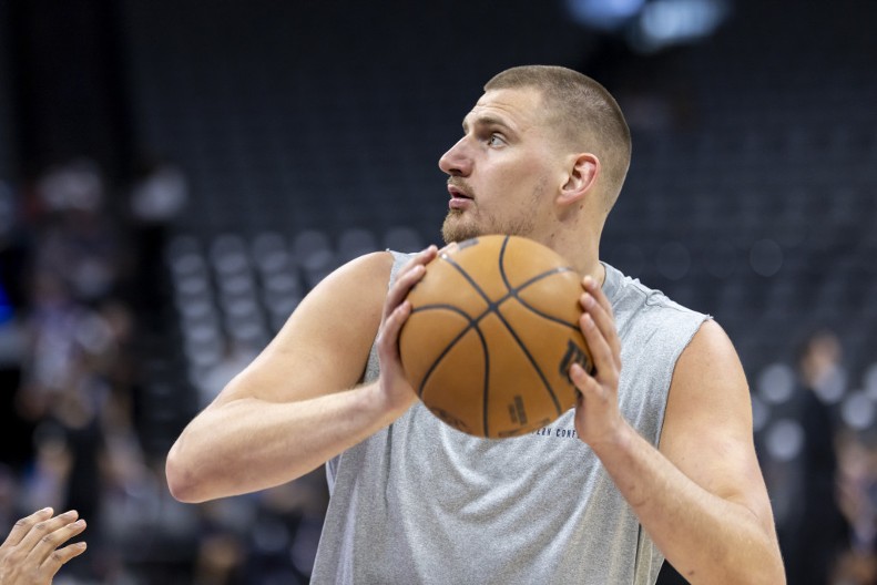 IZGLEDA DA JE GOTOVO NBA se ogrešila o Jokića, MVP priznanje zaobilazi ruke Srbina (FOTO)