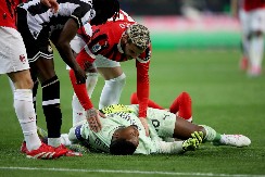 JEZIVE SCENE U MILANU Strahinja Pavlović gledao užasan prizor, golman ležao nepomično (VIDEO)