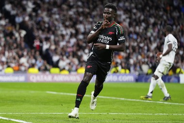 NIŠTA OD IZNENAĐENJA U MADRIDU, MILANSKA LUDNICA PRIPALA DOMAĆINU Arsenal ponovo pobedio i izbacio Real, Inter izvukao živu glavu i zakazao polufinale sa Barselonom