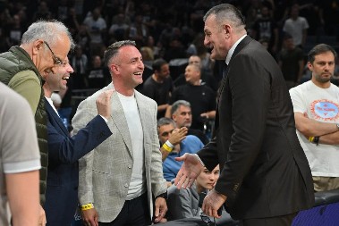 GOST IZNENAĐENJA U ARENI NBA trener gleda okršaj Partizana i Zvezde (FOTO)