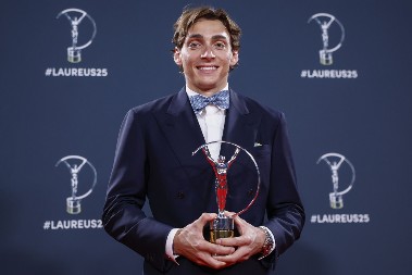 DODELJENA PRIZNANJA Duplantis najbolji sportista sveta, Real najbolji klub, nagradu dobio i Barsin vunderkind