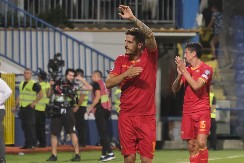 TRIJUMF POSLE PREOKRETA Crna Gora pobedila u čast Andrije Delibašića