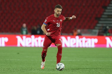 PARTIJE U DRESU SRBIJE DIŽU CENU "Orao" se na leto seli u neku od "liga petica"