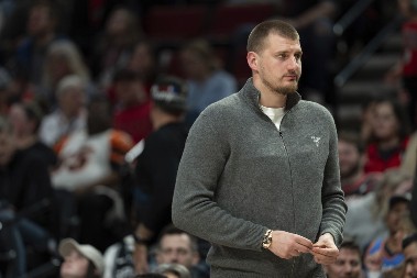 TEŠKO ĆE JOKIĆ DO VRHA Povreda usporila Nikolu u pohodu na prvo mesto (FOTO)