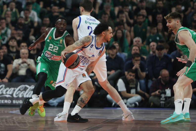 ŠOK U ATINI Efes nakon velikog preokreta srušio Panatinaikos