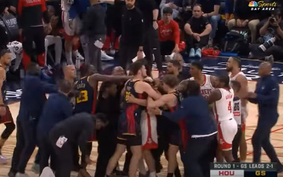 TOTALNI HAOS U NBA Brutalna tuča na meču Golden Stejta i Hjustona (VIDEO)