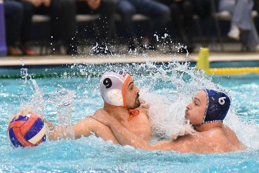 ŠUMADINCI ISKORISTILI PREDNOST DOMAĆEG TERENA Radnički savladao Novi Beograd u prvoj utakmici finala nacionalne lige