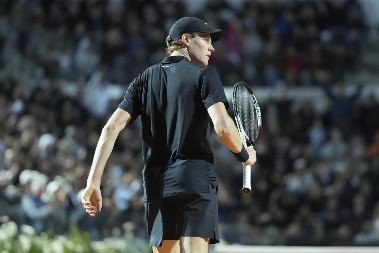 SINER U FINALU Italijan izgubio prvi set, pa razbio Pola i zakazao spektakl sa Alkarazom