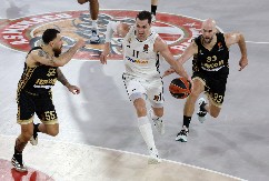 SVI PRIČAJU O OVOJ OBJAVI Partizan želi da ga dovede, a njegova slika iz Abu Dabija je postala hit na društvenim mrežama