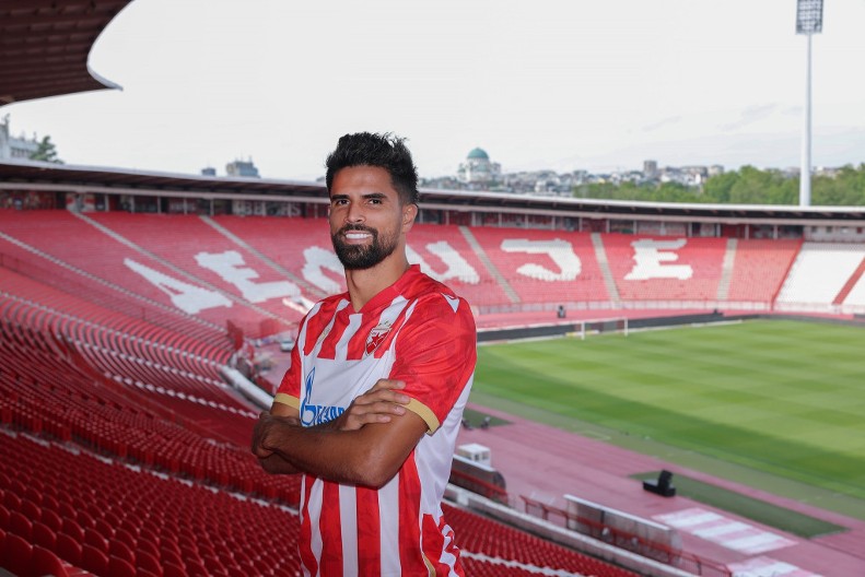 SADA I ZVANIČNO Zvezda predstavila veliko pojačanje