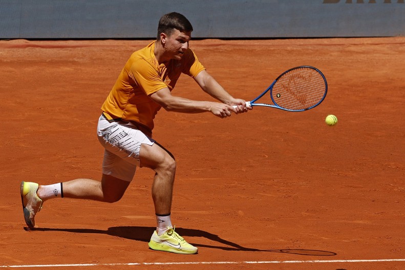 OBJAVLJEN RASPORED Evo kada će Kecmanović odigrati prvi meč na Rolan Garosu