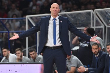 "NEĆU DA PRIČAM, ALI TO NIJE OKEJ ZA SPORT" Trener Budućnosti je ovako video debakl od Zvezde