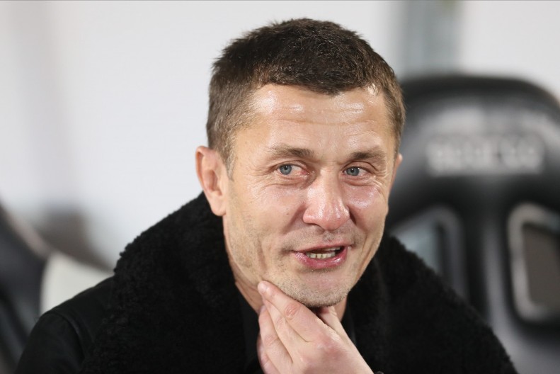BOMBA U HUMSKOJ NA POMOLU Saša Ilić opcija za novog trenera Partizana, čeka se njegovo "da"