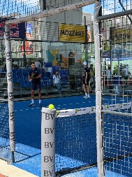 PADEL SPEKTAKL U BEOGRADU Završen prvi dan Saveznog padel turnira, slede polufinalne i finalne borbe (VIDEO)