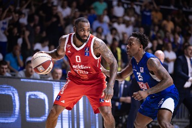 CRVENO-BELI POKLEKLI U MORAČI Ništa od derbija u finalu, Budućnost sa zvukom sirene pobedila Zvezdu i zakazala okršaj sa Partizanom za titulom