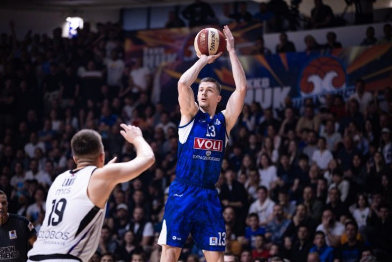 POČINJE BORBA ZA REGIONALNI TROFEJ Dobro poznata lica dele pravdu u prvom meču finala ABA lige