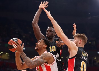 KATASTROFA ZA CRVENO-BELE Jedan od ključnih igrača godinu dana van terena