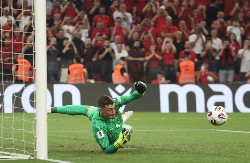 JUNAK PETROVIĆ: Na osećaj sam odbranio penal, dobro je da nema otvorenih glava