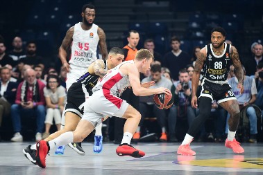 ŽESTOK PAD U KARIJERI Posle Partizana, Jaramaza neće ni Baskonija