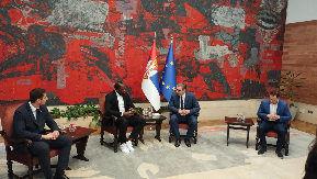 DA ZAJEDNO OBORIMO REKORDE Jusein Bolt ambasador EXPO-a 2027: Predsednik Vučić ugostio u Beogradu legendu svetskog sporta (VIDEO)