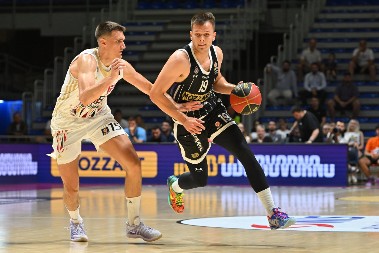 PREKINUTO FINALE KLS-A Sudije zbog vređanja "grobara" ispraznile tribine!