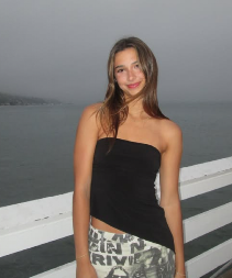 GENI SU ČUDO Lepa Mila osvaja Ameriku, tata joj je legendarni srpski reprezentativac (FOTO)