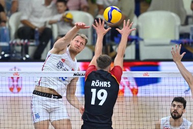 AGONIJA SRBIJE SE NASTAVLJA I Nemačka slavila u Beogradu