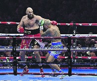 SUPERSPEKTAKL U Istanbulu se održava gala događaj: Srbija u zlatnoj eri svetskog boksa