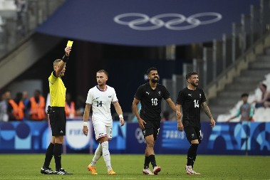 TRENIRAO SA LEVANDOVSKIM, SADA STIŽE U SRBIJU Nekadašnji fudbaler Bajerna novo pojačanje TSC