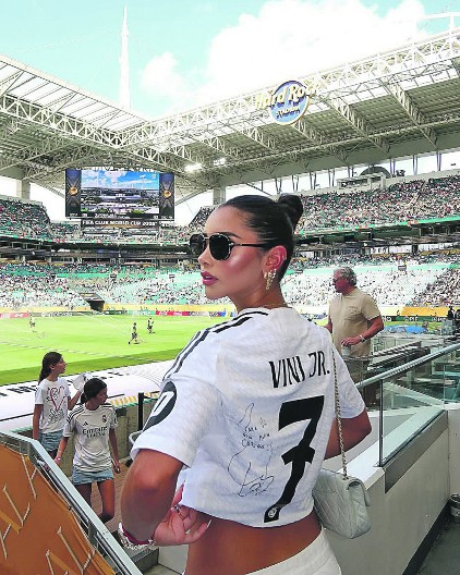 ROMANSA Real igra protiv Dortmunda, a Brazilac ima posebnog navijača: Lepotom obara vilice