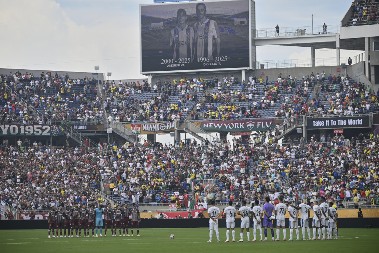 POTRESNE SCENE NA SVETSKOM PRVENSTVU Minut ćutanja za Dioga Žotu, fudbaleri u suzama (VIDEO)