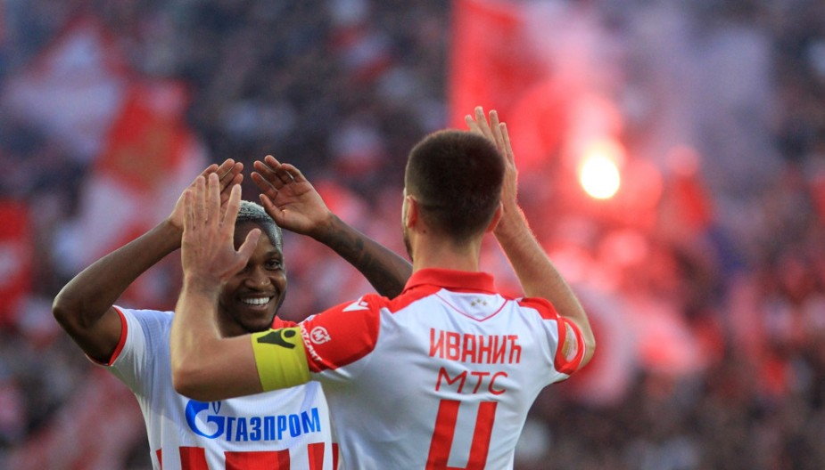 POKER ZVEZDE NA OTVARANJU SUPERLIGE Crveno-beli po notama Ivanića razbili Javor