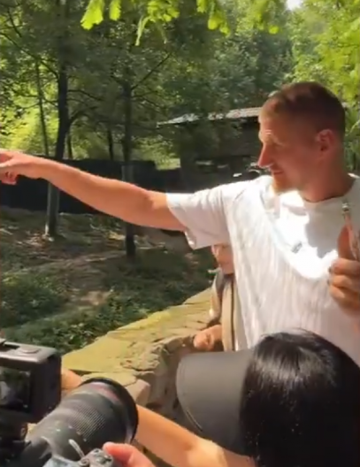 NIJE SKIDAO OSMEH SA LICA Jokić posetio najveću atrakciju Kine, jedna stvar ga je posebno oduševila (VIDEO)