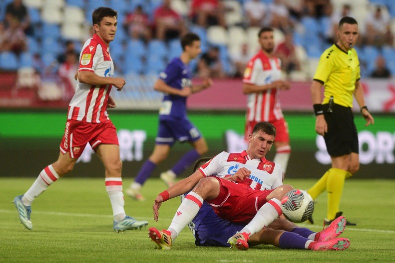 DA LI ĆE ZVEZDA PRODATI JOŠ JEDNOG BISERA? ZOV LIVERPULA i Premijer lige - U igri je više od ŠEST MILIONA EVRA