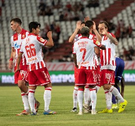 ZVEZDIN MAGIKO ISPISAO ISTORIJU Katai se izjednačio sa slavnim napadačem