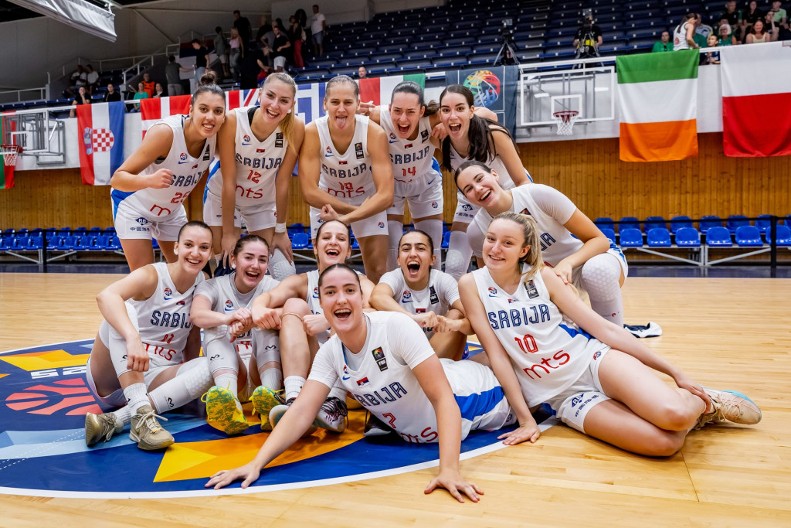 AU, ŠTA SE OVO DESILO Srbija pregazila Albaniju 94 razlike