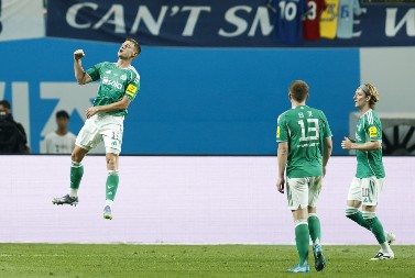 SVI SE PITAJU - KAKO SE OVO DOGODILO Neviđena bruka - Njukasl zaboravio igrača u Južnoj Koreji?!