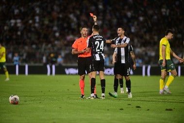 SUĐENJE JE BILO PROTIV FUDBALA! Legenda Partizana grmi posle Hibernijana