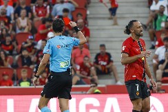 OVO JE START ZA ZATVOR Skandalozan potez fudbalera tzv. Kosovo: Krvnički udario kopačkom u glavu golmana Barselone (VIDEO)