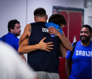 SCENA KOJA JE ODUŠEVILA REGION Pogledajte kako je izgledao susret Bogdana Bogdanovića i Luke Dončića